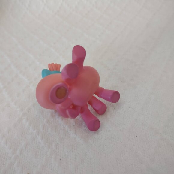 Vintage Littlest Pet Shop #426 Pink Spider G2 Blue Bow - Picture 5 of 11